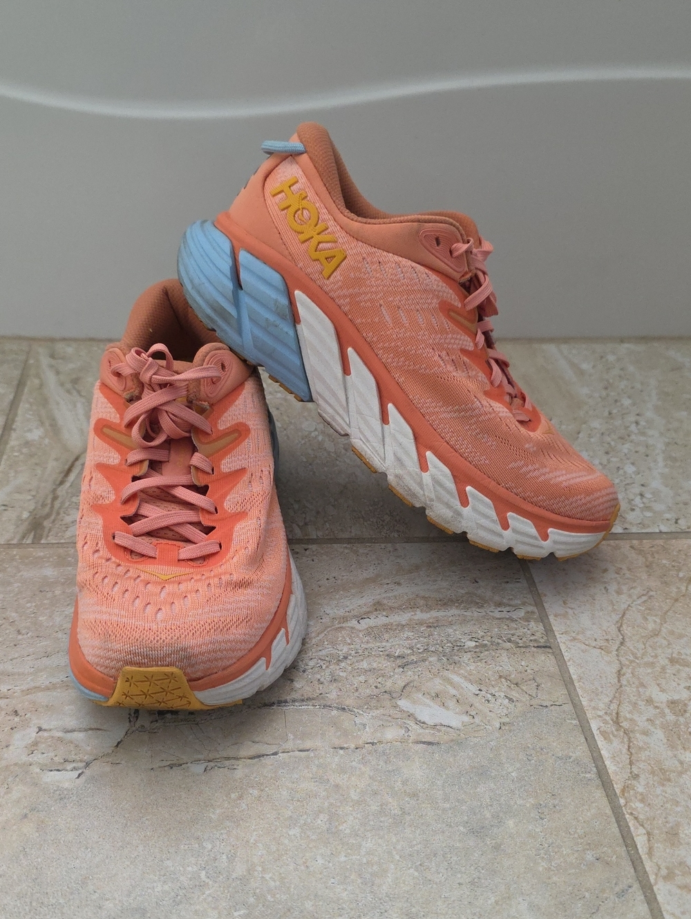 Hoka Women's One One Gaviota 4 Running Shoes